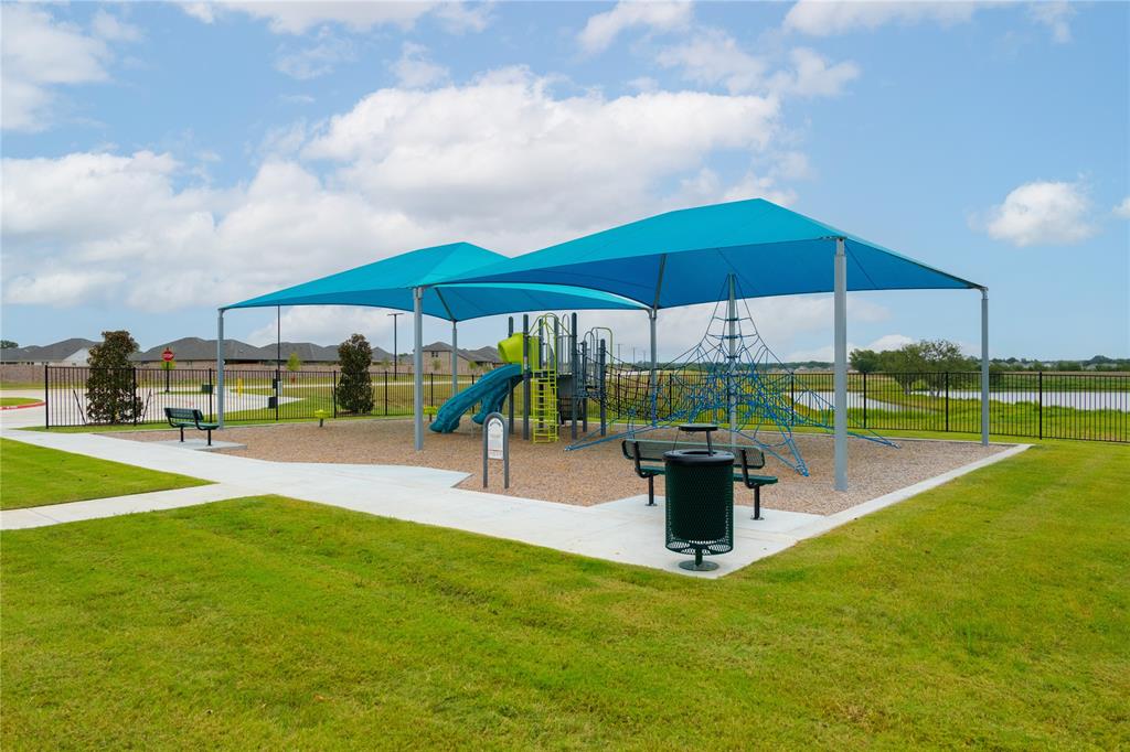 Churchill - Residential