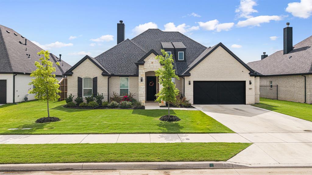 609 Golden Crest Drive