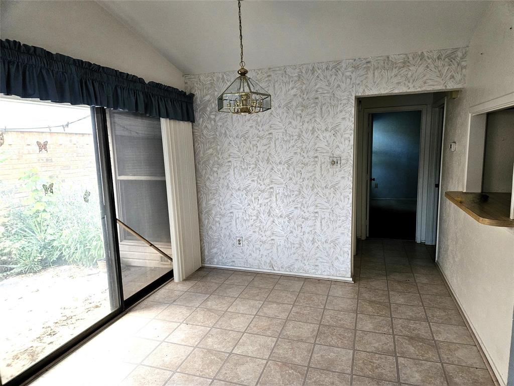 5004 Palo Alto Drive