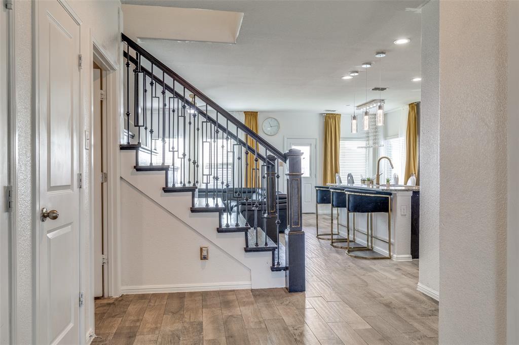 9236 Castorian Drive