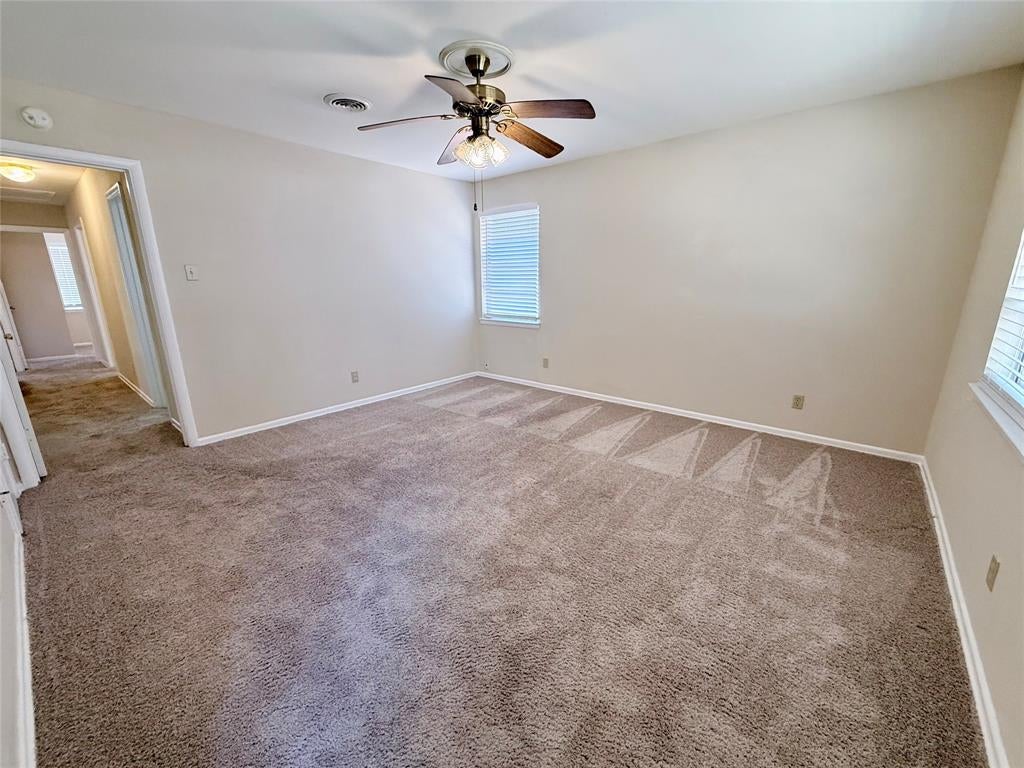 1310 Hampshire Lane