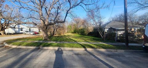 1603 Grinnell Street Dallas TX 75216