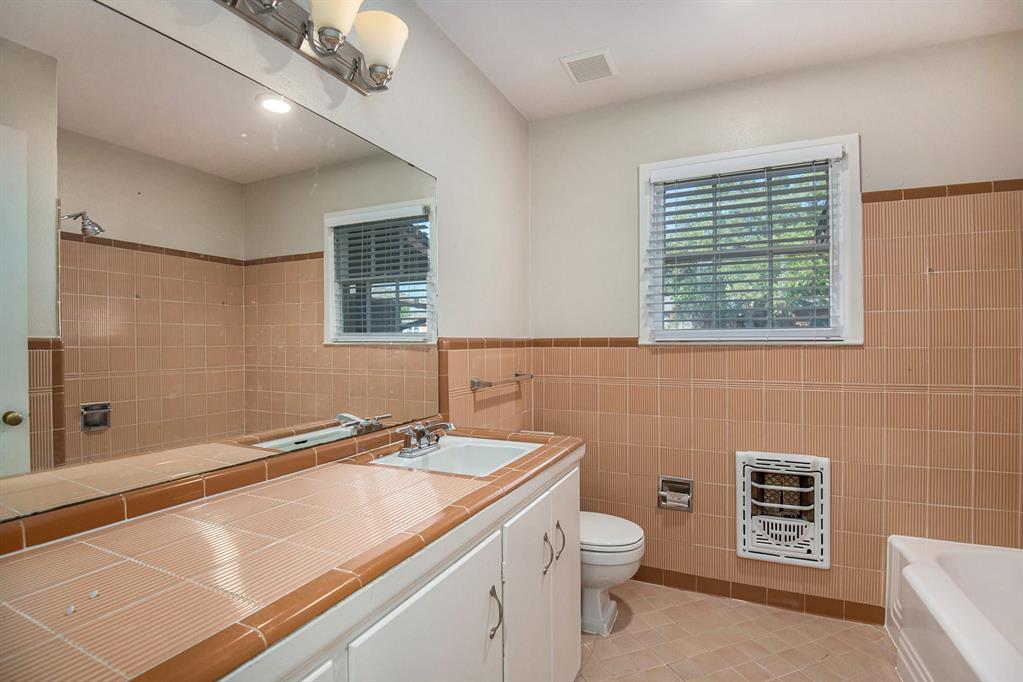 South Hills Add - Residential Lease