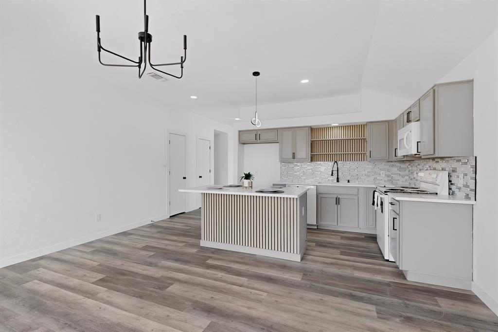 1505 Allen Drive