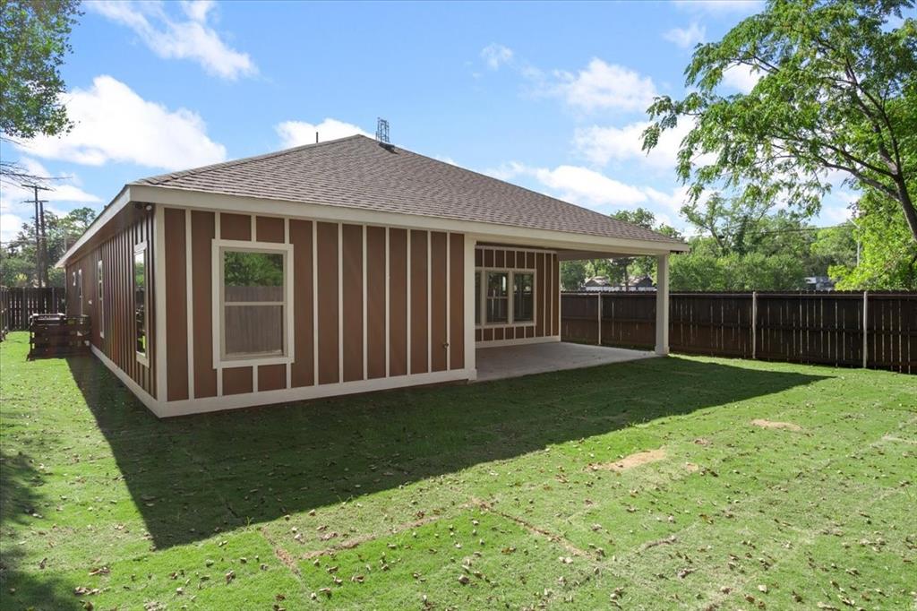 3809 Robert L Parish Sr Avenue