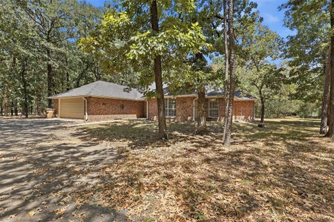 Photo of 1343 Valleywood Trail, Holly Lake Ranch, TX 75765 (MLS # 21358226)