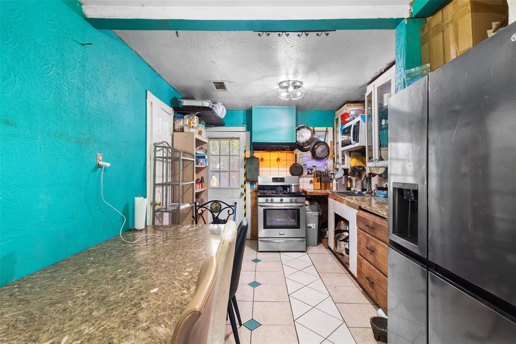 Garland Heights 03 - Residential