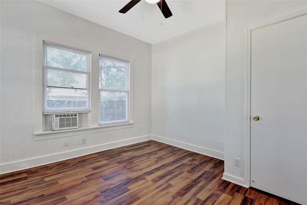 JONES & SUMMITT - Residential