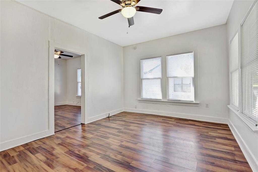 JONES & SUMMITT - Residential