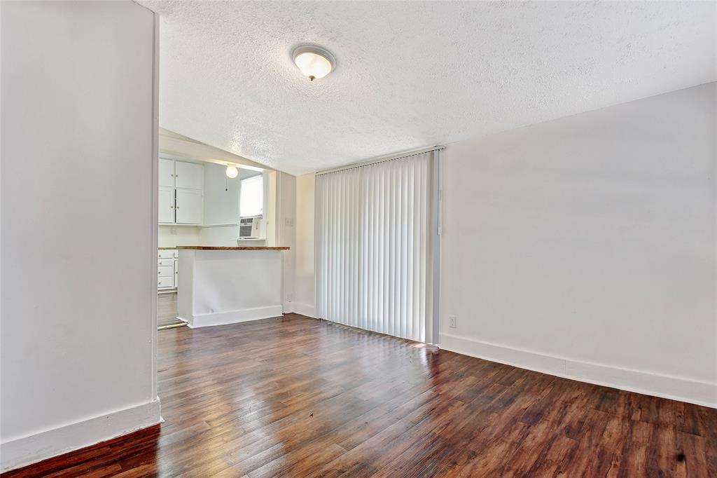 JONES & SUMMITT - Residential