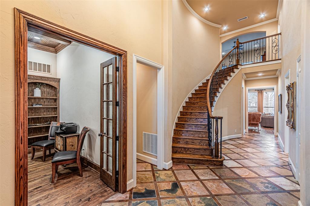 1604 Pecan Point Drive