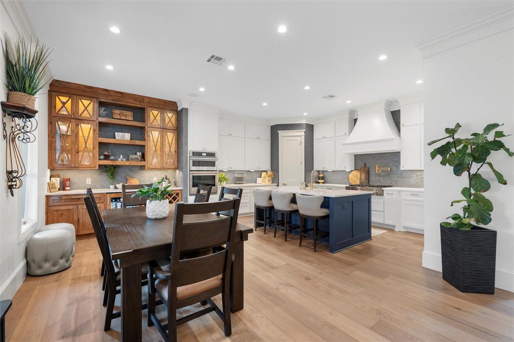 42 Enclave Court