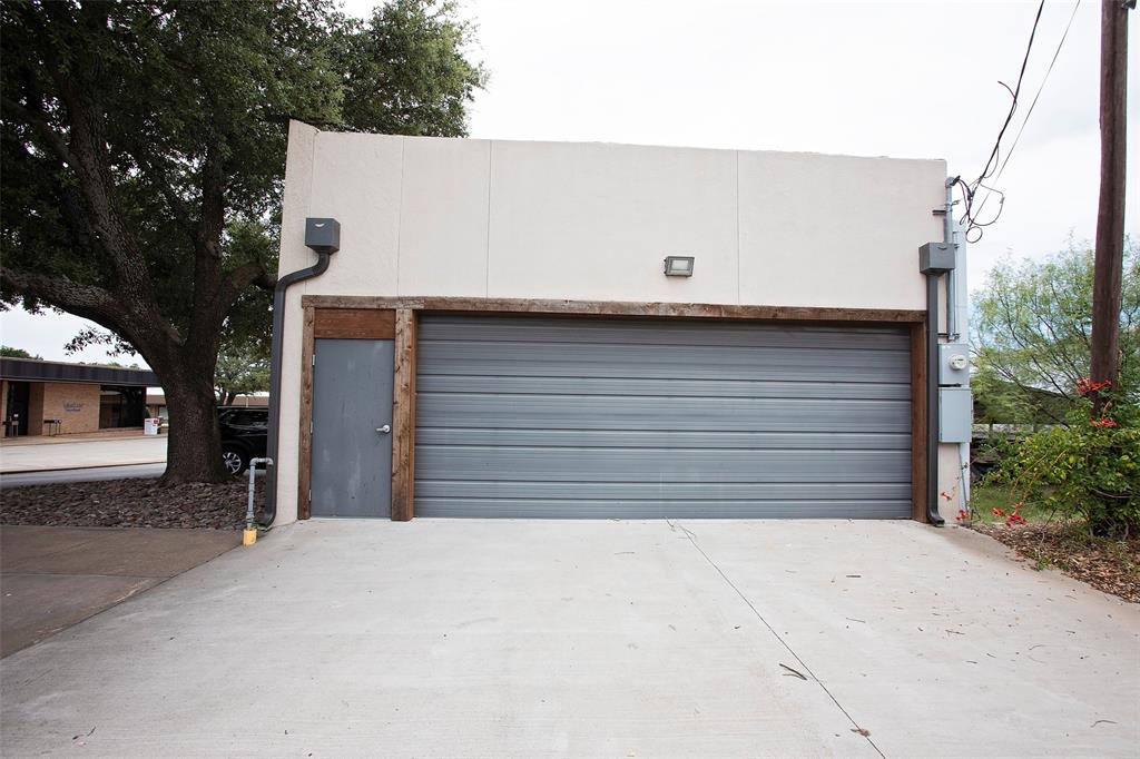 Town Graham - Commercial Sale