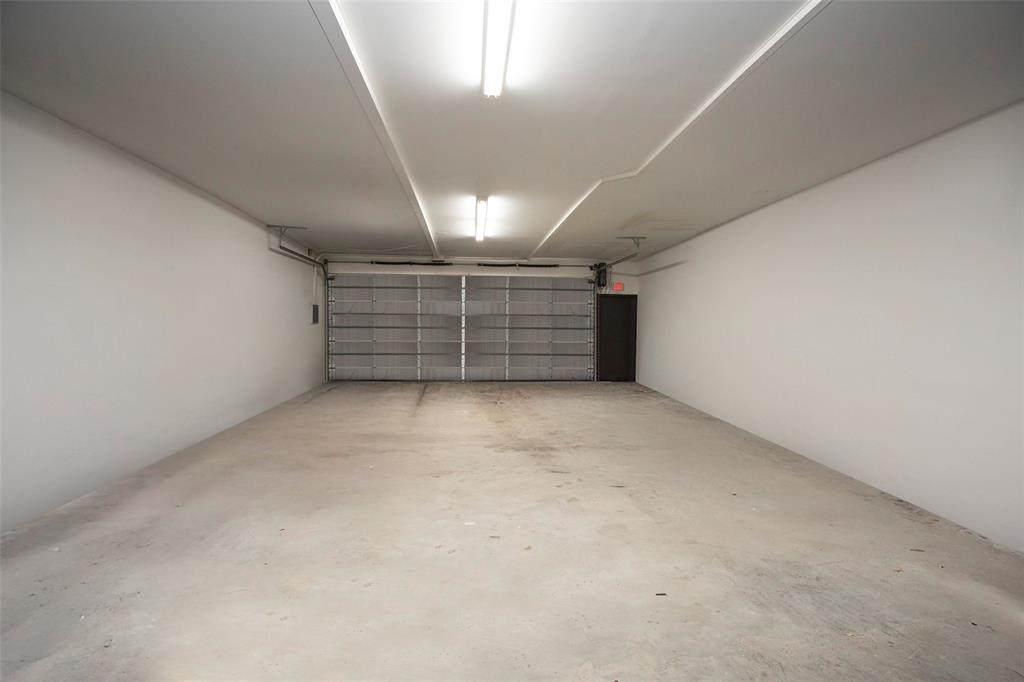 Town Graham - Commercial Sale