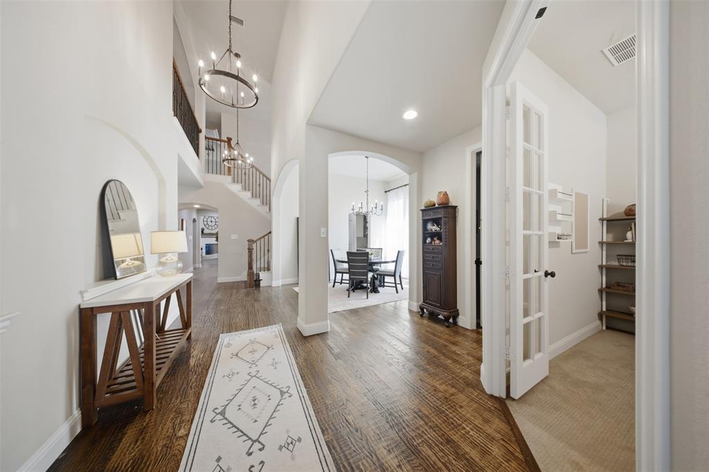 3703 Wagon Wheel Way