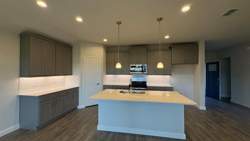 4207 CORNERSTONE Circle