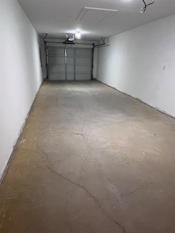 Friends Own Decoy Ests - Residential Lease