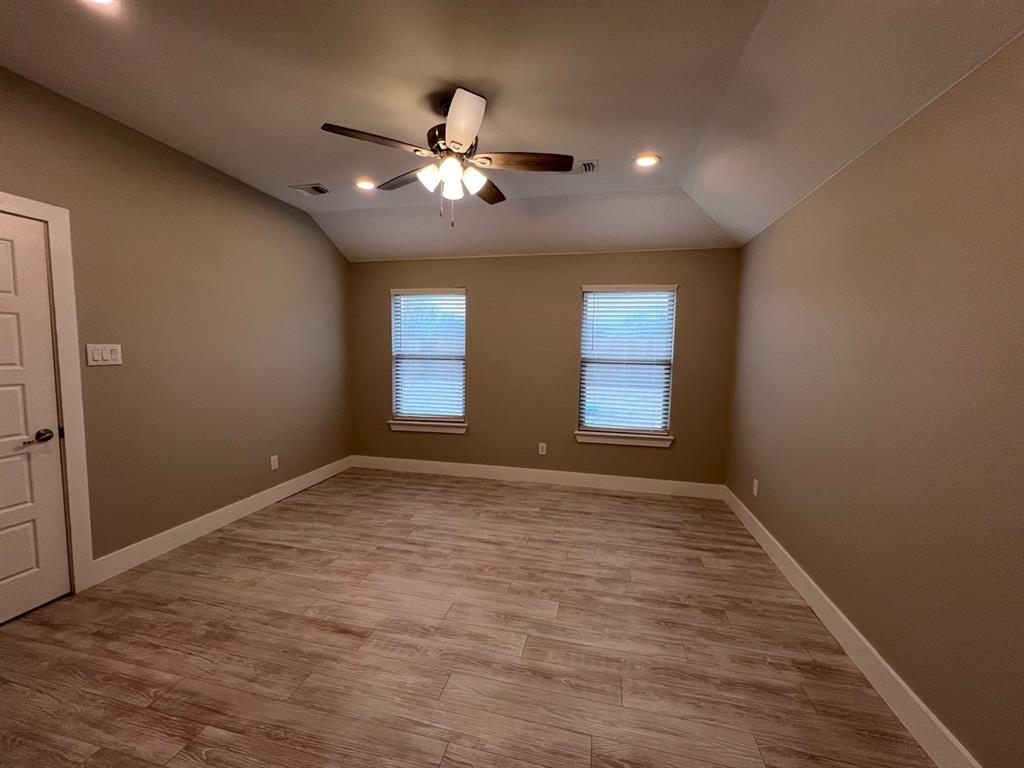 Friends Own Decoy Ests - Residential Lease