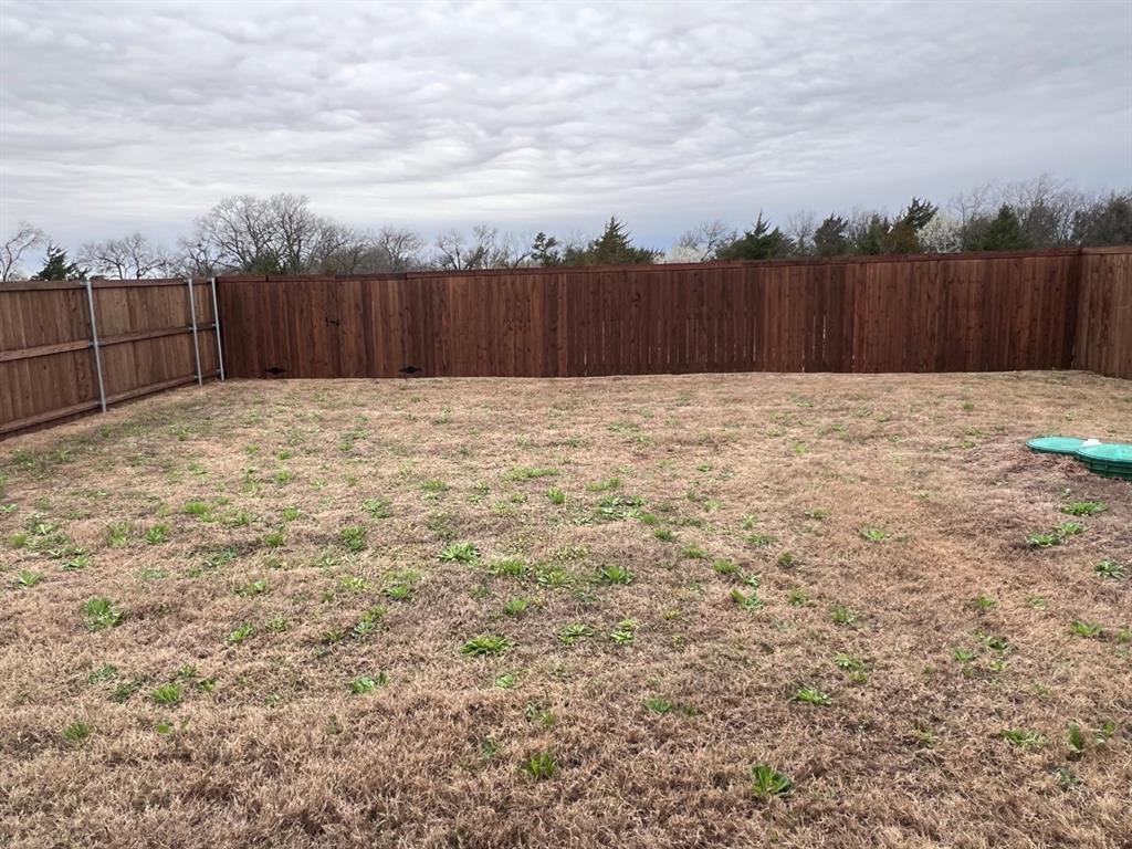 Friends Own Decoy Ests - Residential Lease