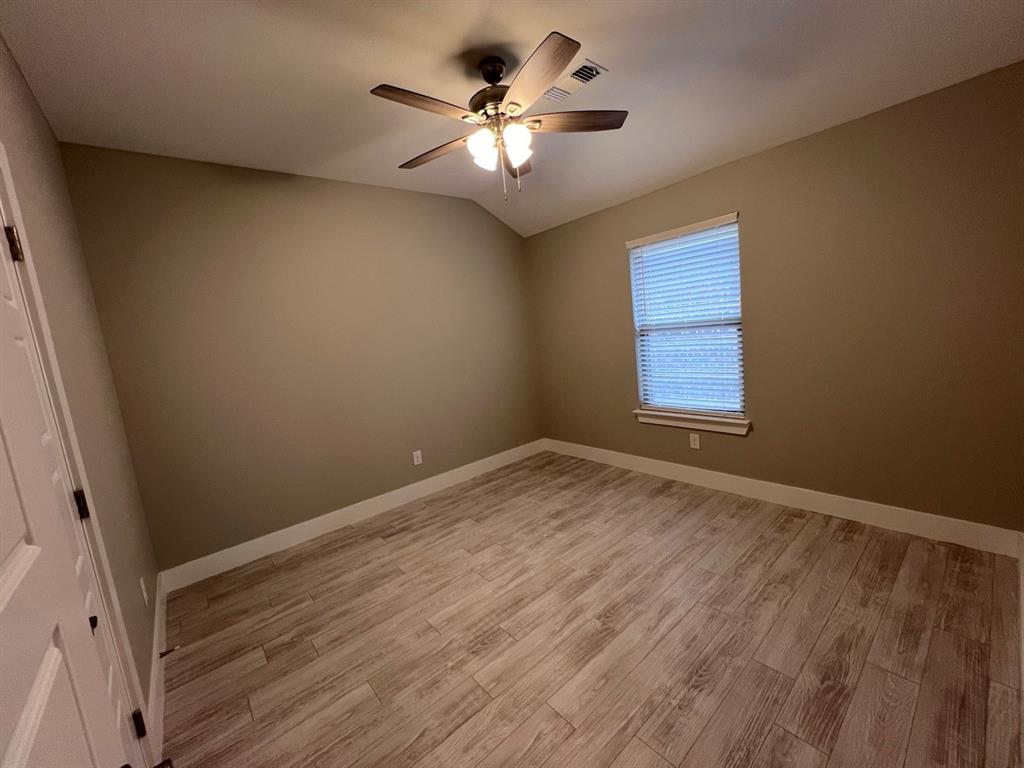 Friends Own Decoy Ests - Residential Lease