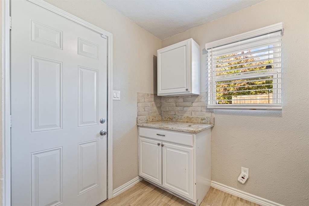 White Rock Village No 1 - Residential