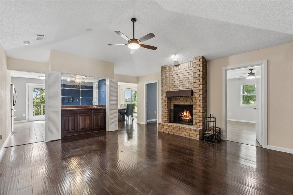 801 Country Club Place