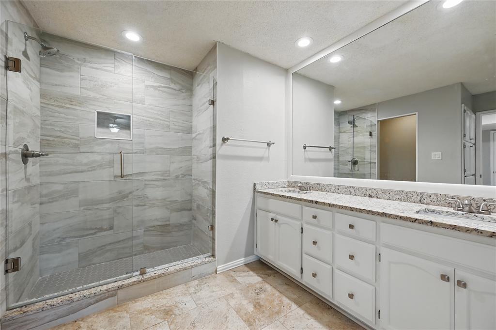 Arlington, Texas 76017, United States, 4 Bedrooms Bedrooms, ,2 BathroomsBathrooms,Residential,Active,95016