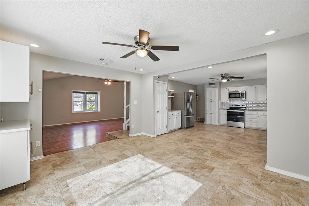 Arlington, Texas 76017, United States, 4 Bedrooms Bedrooms, ,2 BathroomsBathrooms,Residential,Active,95016