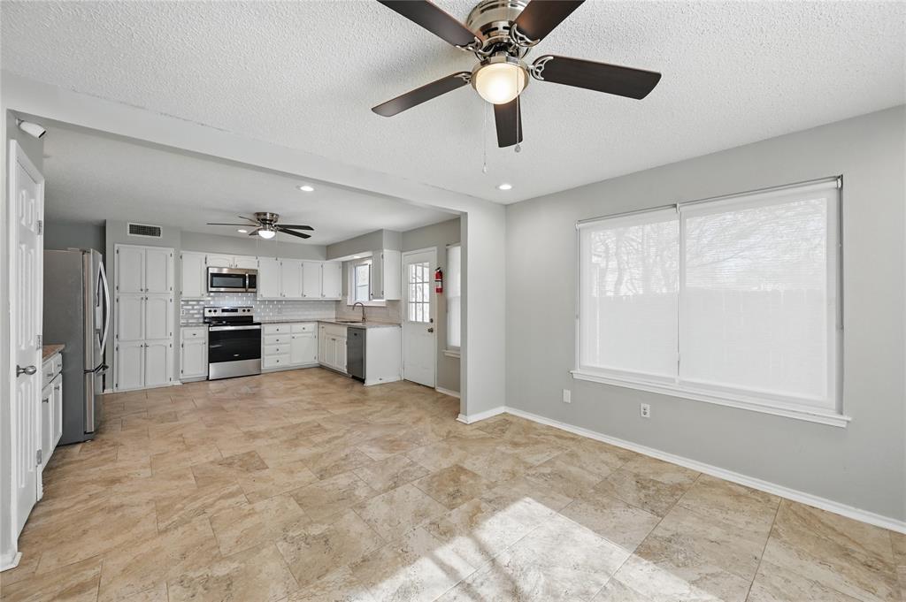 Arlington, Texas 76017, United States, 4 Bedrooms Bedrooms, ,2 BathroomsBathrooms,Residential,Active,95016