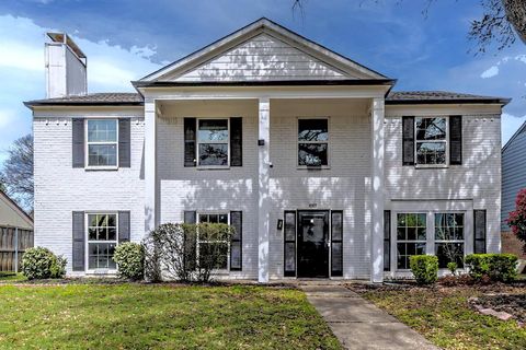 Photo of 1005 Pyramid Drive, Garland, TX 75040 (MLS # 21204411)