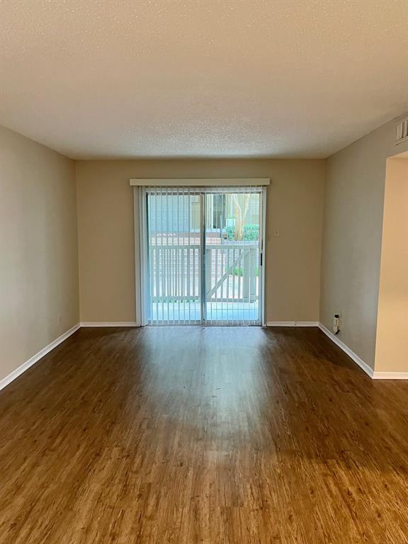 Dallas, Texas 75219, United States, 2 Bedrooms Bedrooms, ,1 BathroomBathrooms,Residential,Active,205387