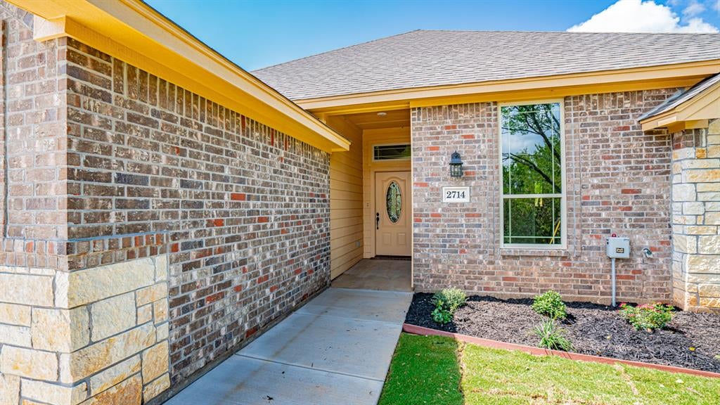 2714 Austin Drive