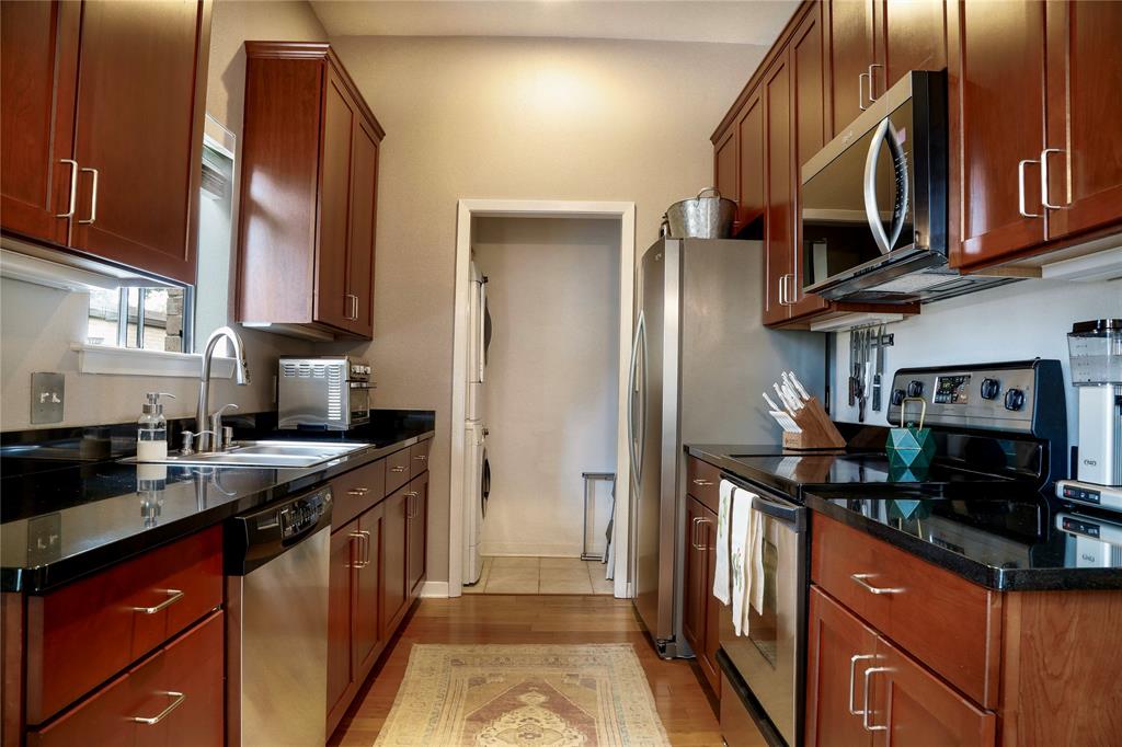 4031 Holland Ave Condominium - Residential Lease