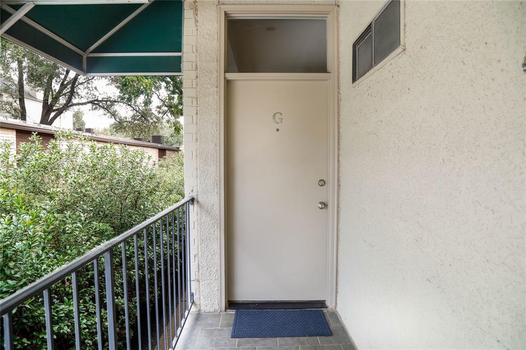 4031 Holland Ave Condominium - Residential Lease