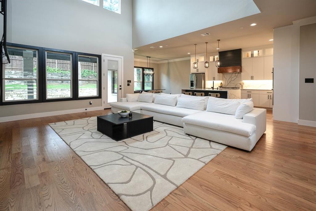 Fresh Meadows Estates - Residential