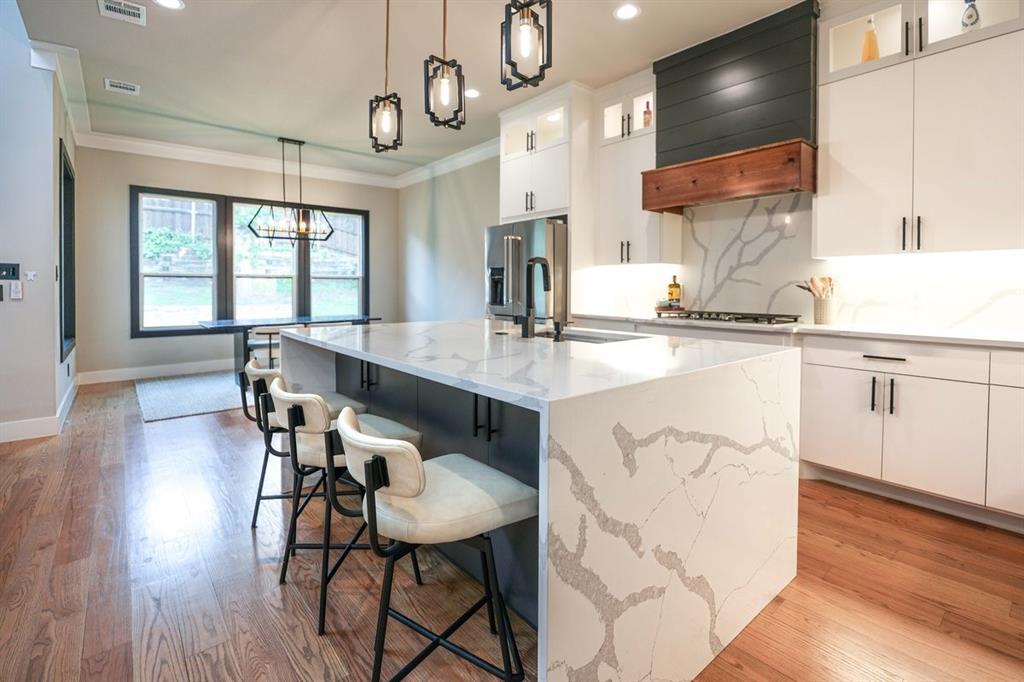 Fresh Meadows Estates - Residential