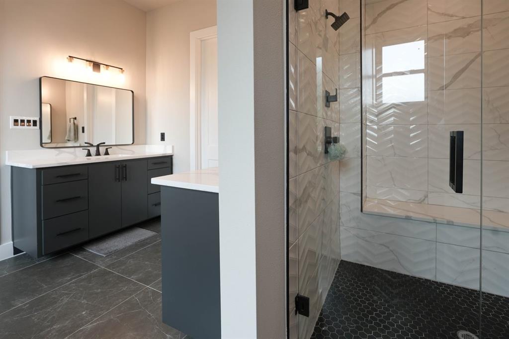 Fresh Meadows Estates - Residential