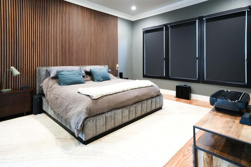 Fresh Meadows Estates - Residential