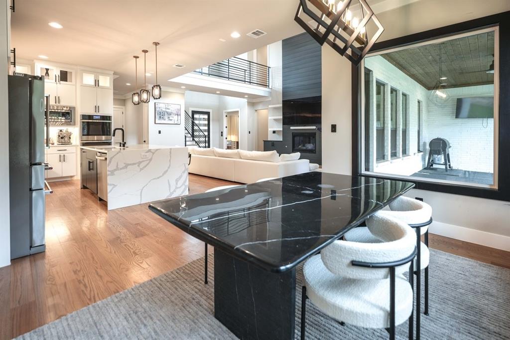 Fresh Meadows Estates - Residential