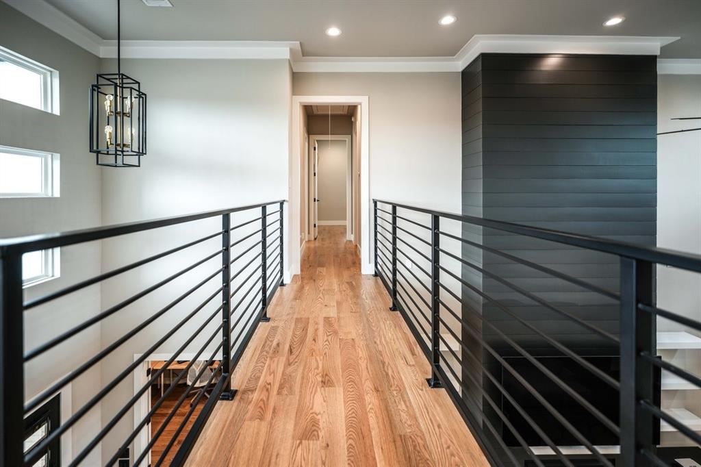 Fresh Meadows Estates - Residential