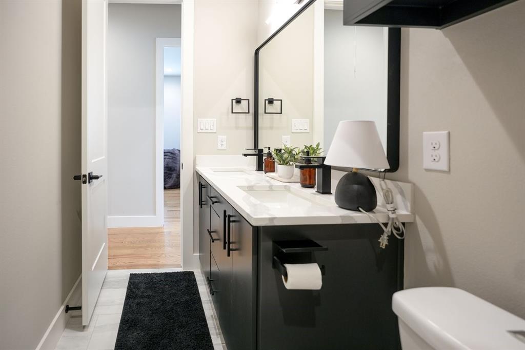 Fresh Meadows Estates - Residential