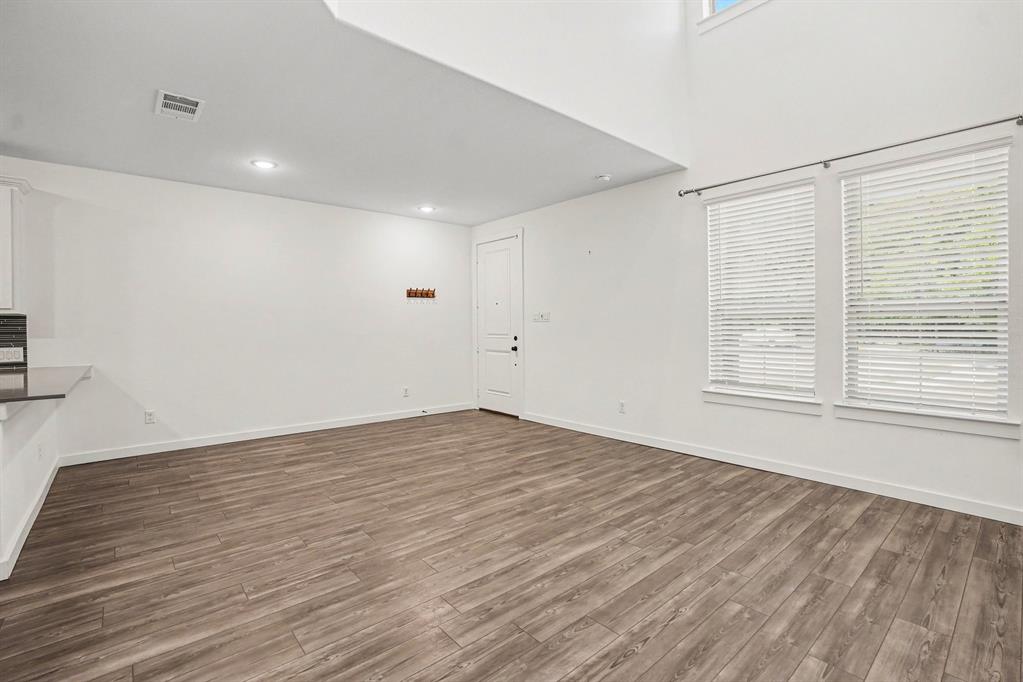 204 Venice Avenue