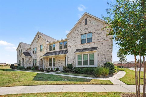 Tiny photo for 204 Venice Avenue, Flower Mound, TX 75028 (MLS # 21394881)