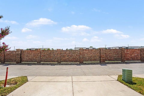 Tiny photo for 204 Venice Avenue, Flower Mound, TX 75028 (MLS # 21394881)