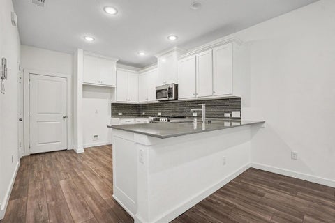 Tiny photo for 204 Venice Avenue, Flower Mound, TX 75028 (MLS # 21394881)