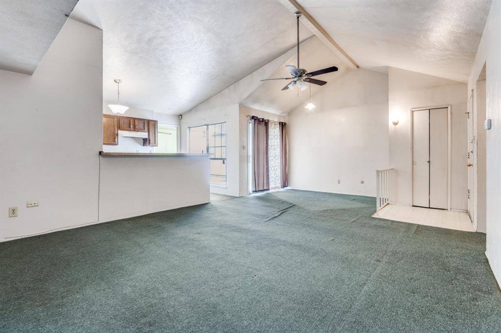 Woods 12 - Residential