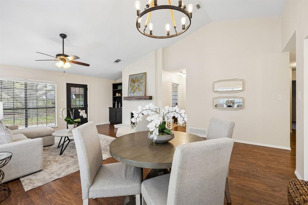 Photo of 4232 Staghorn Circle N, Fort Worth, TX 76137 (MLS # 21208227)