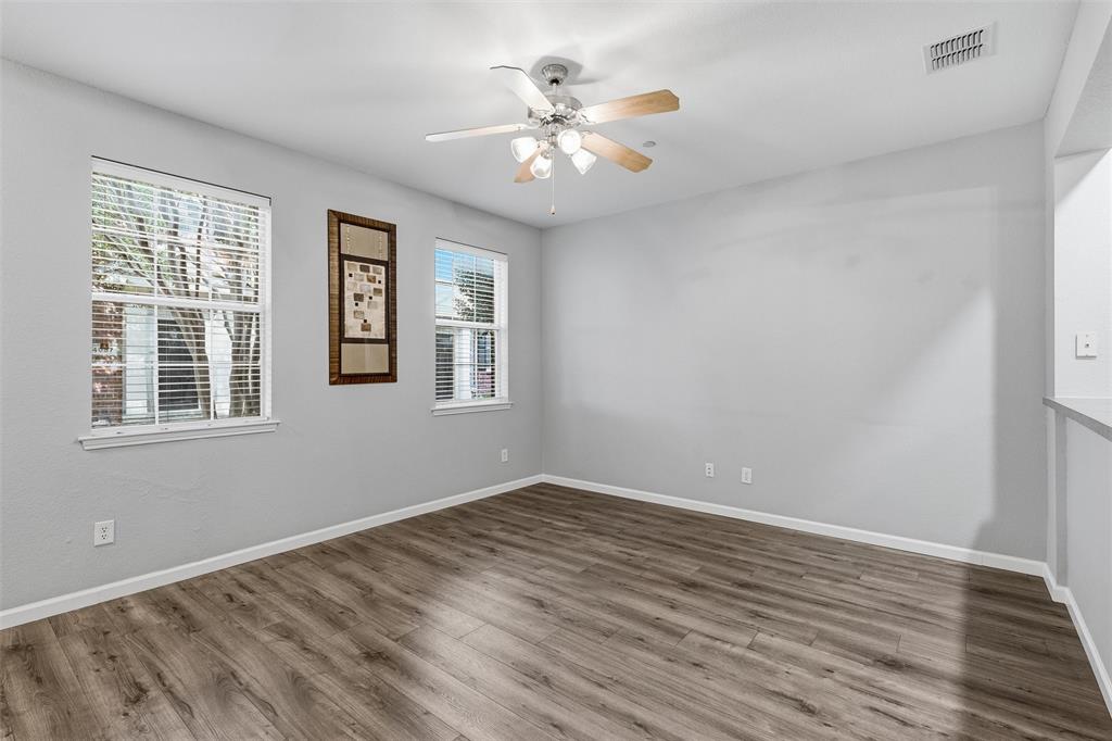 Pasquinellis Village On The Green - Residential