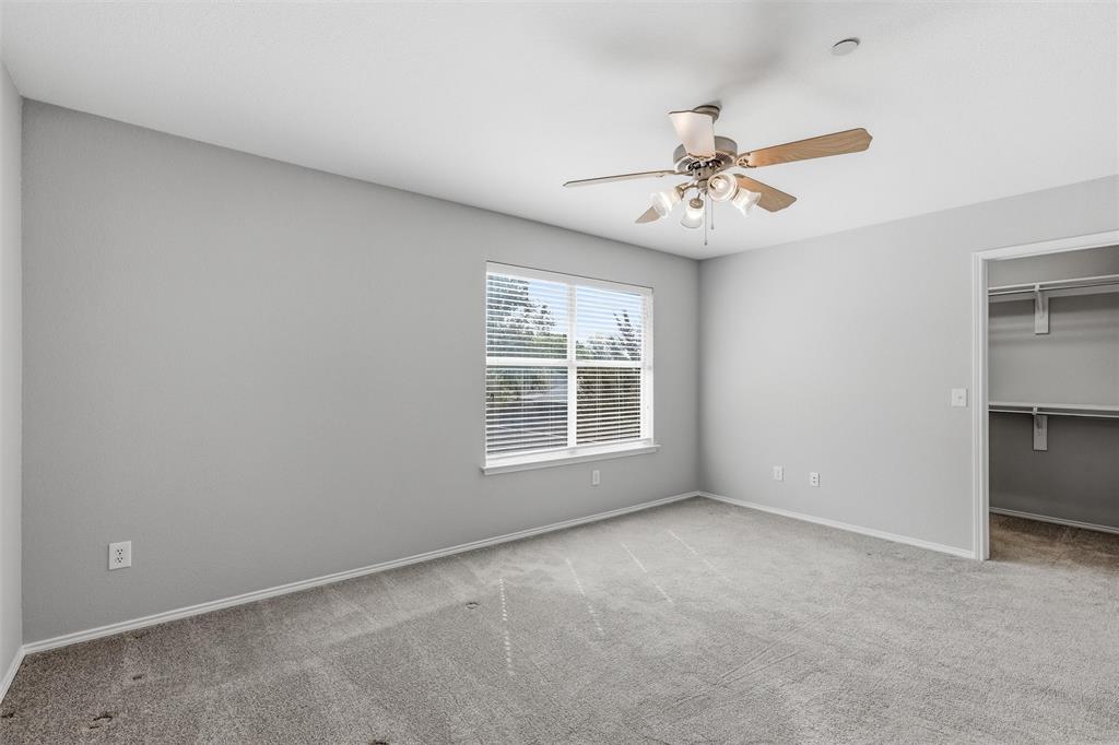 Pasquinellis Village On The Green - Residential