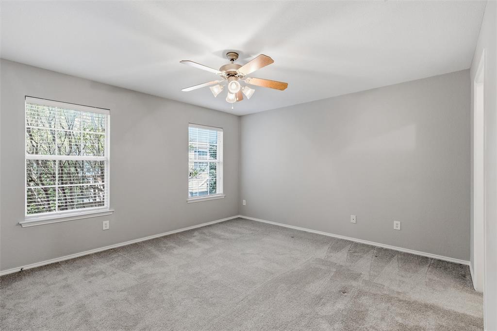 Pasquinellis Village On The Green - Residential